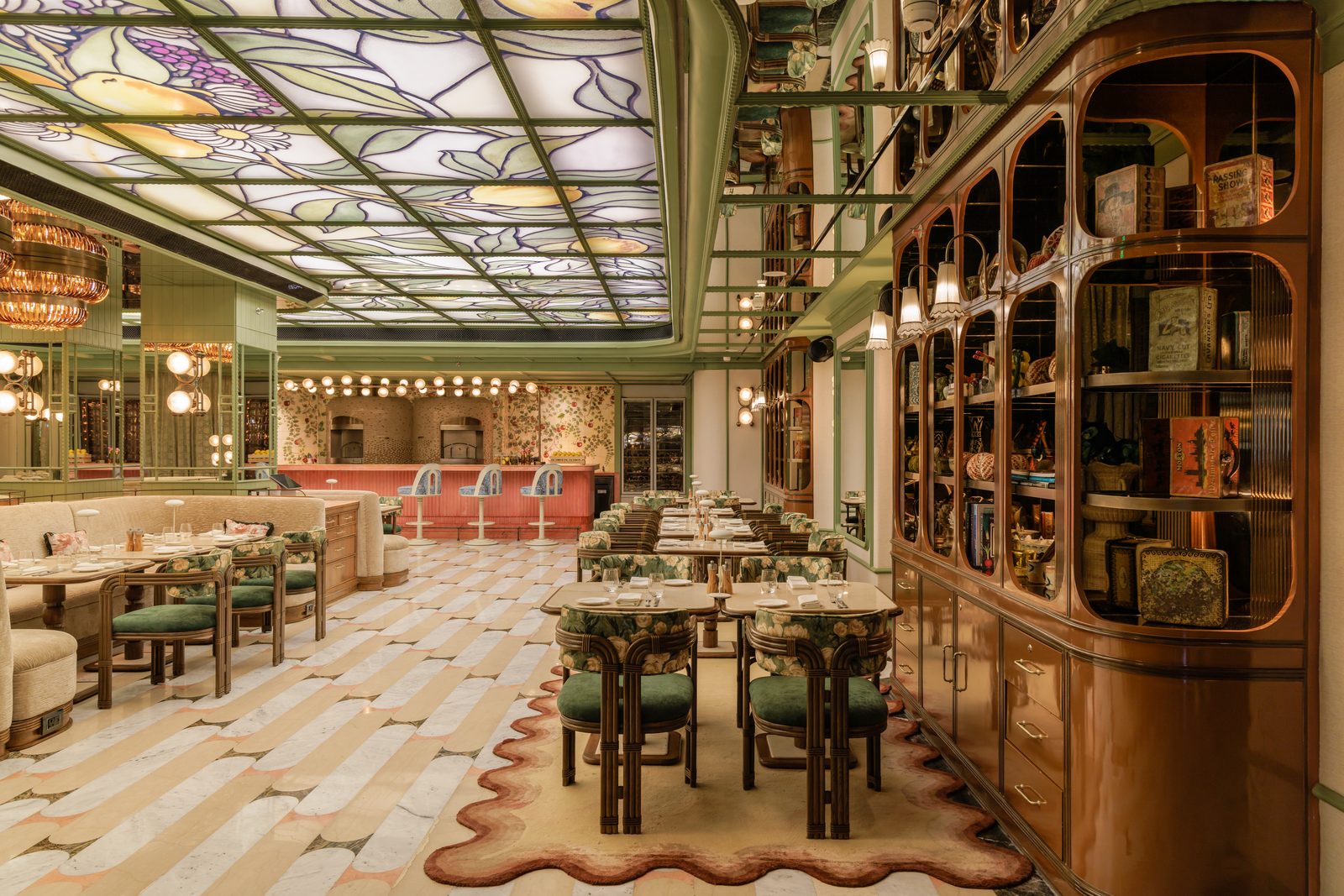 Dining at Roswyn — A Morgans Originals Hotel